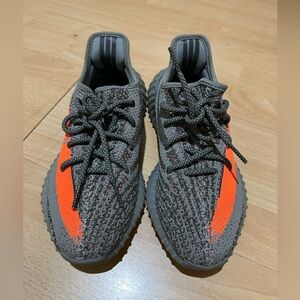 Yeezy boost 350 V2 beluga